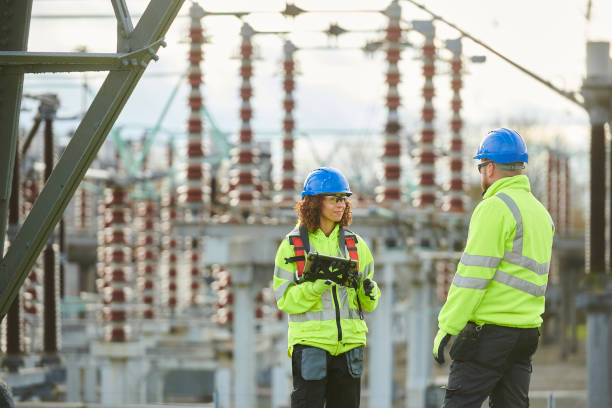 Best Electrician Near Me  in Molalla, OR